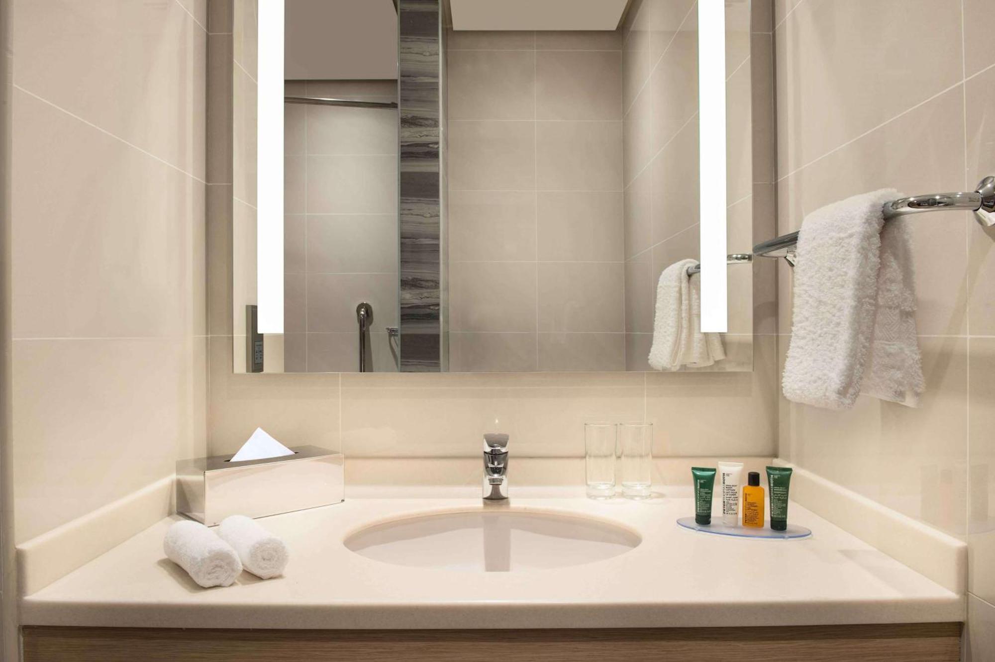Hilton Garden Inn Al Khobar Eksteriør billede