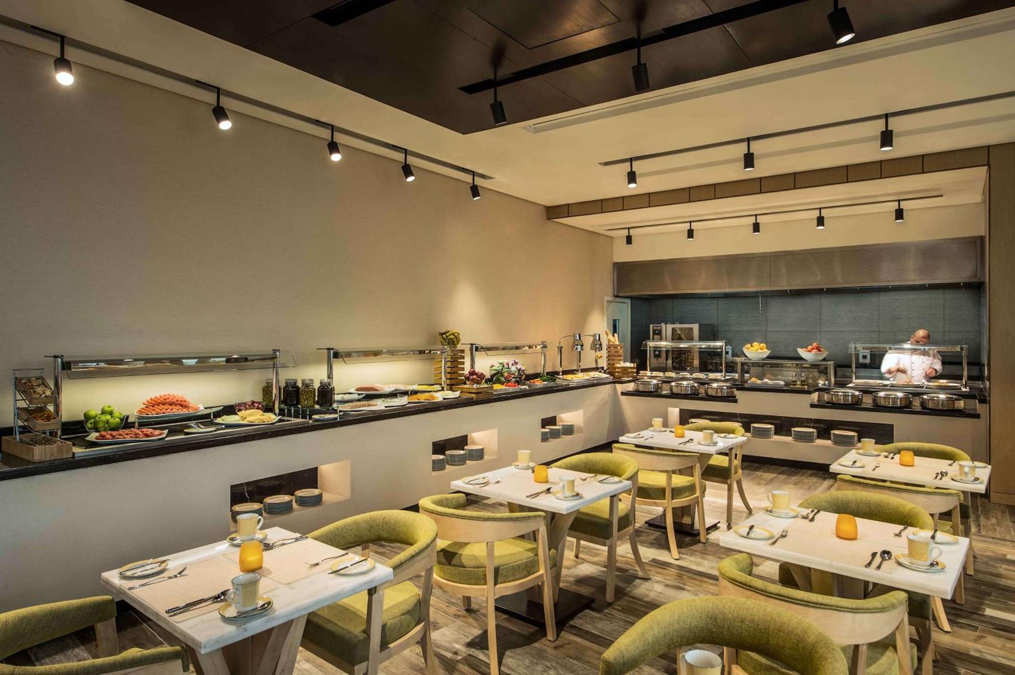 Hilton Garden Inn Al Khobar Eksteriør billede