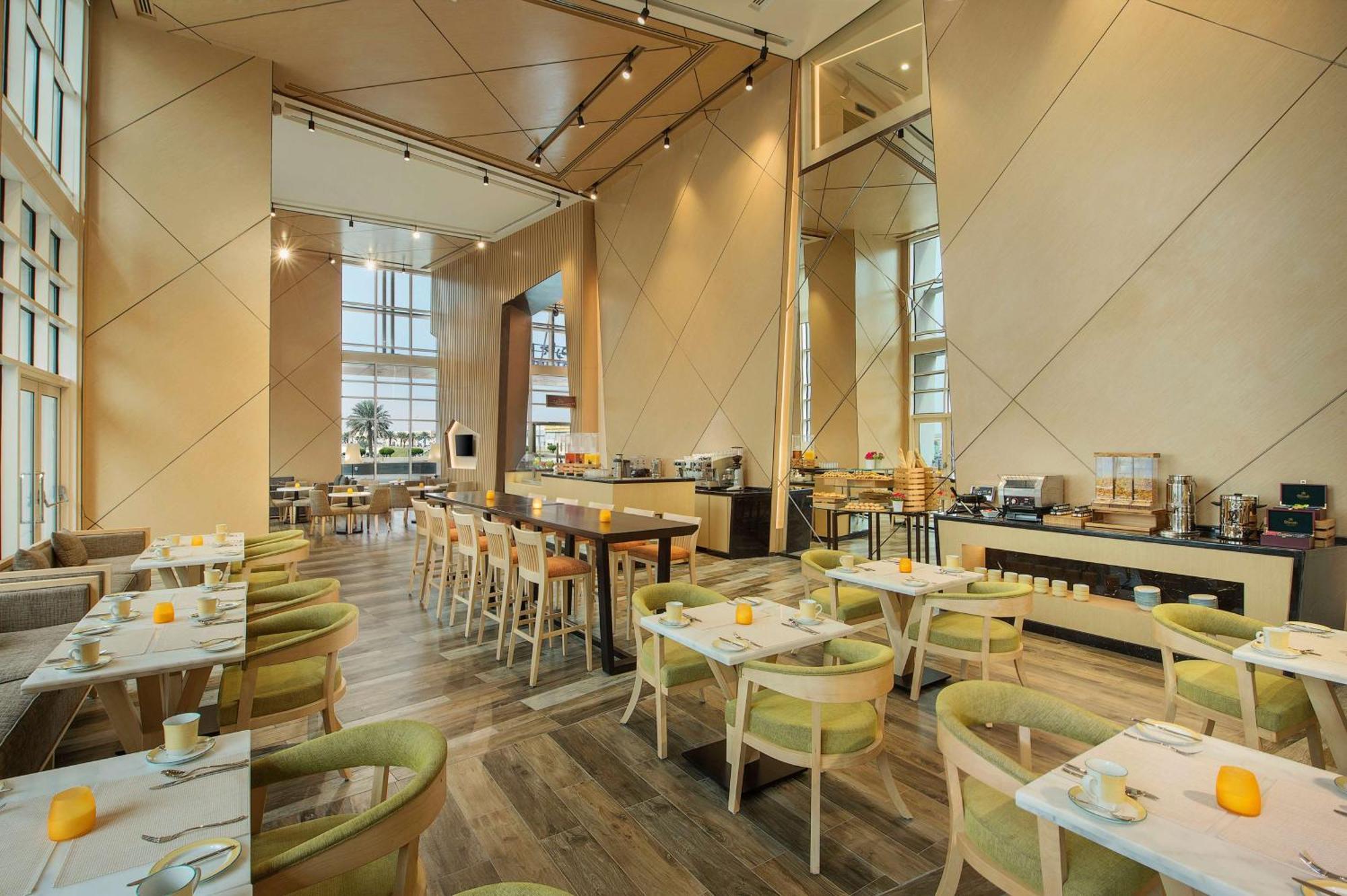 Hilton Garden Inn Al Khobar Eksteriør billede